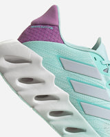 S5715753_UNIcl005